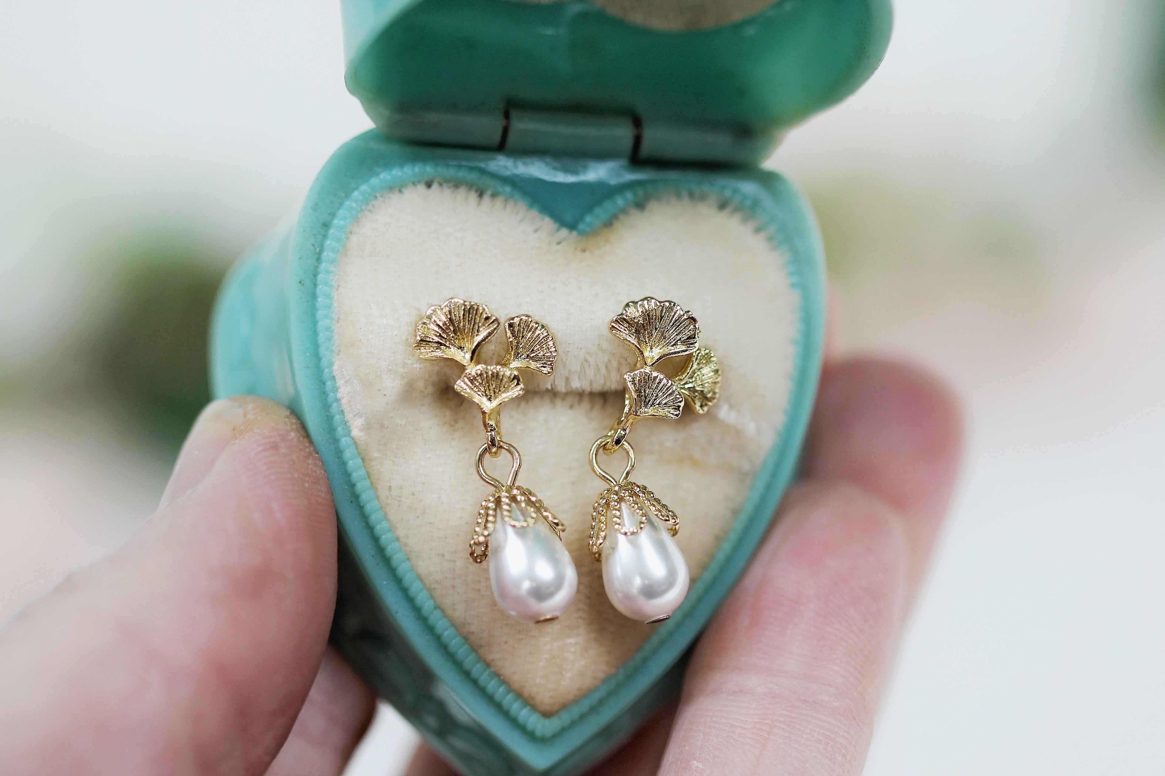 Ginkgo Pearls Earrings