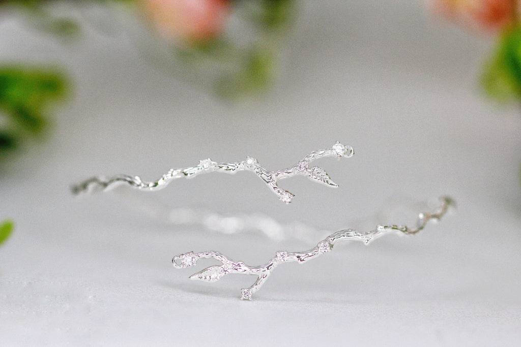 Rustic Branch with Crystals Armband