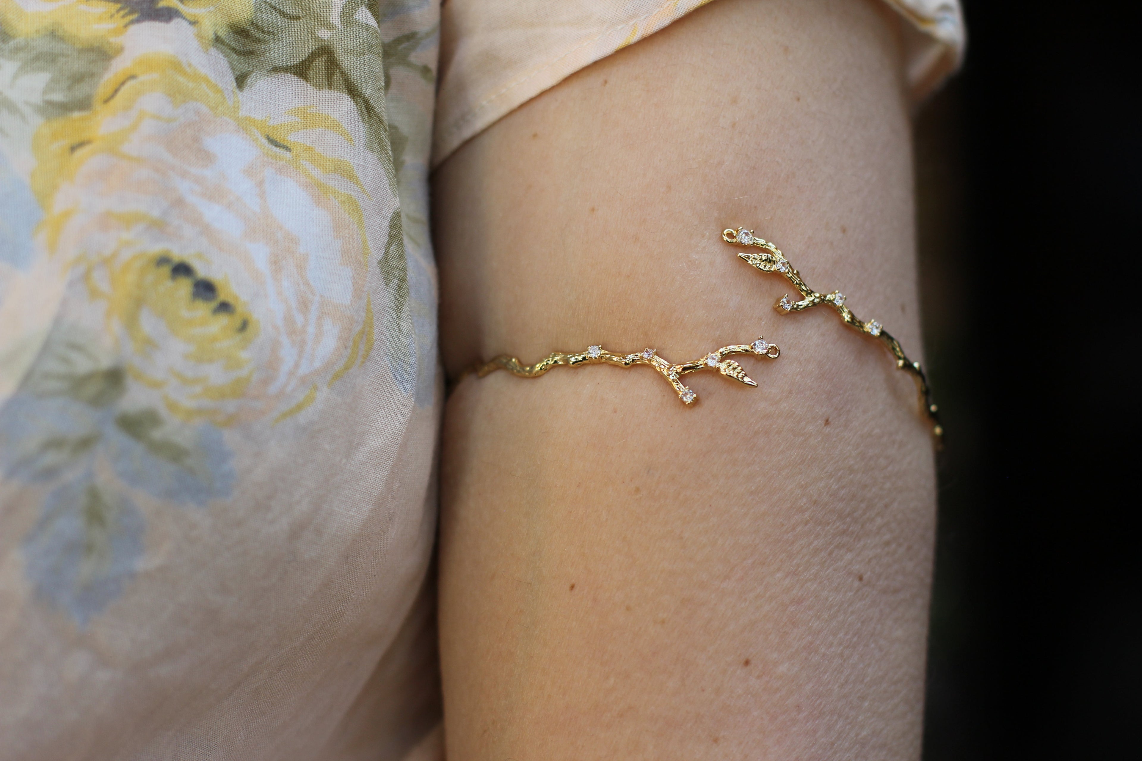 Rustic Branch with Crystals Armband