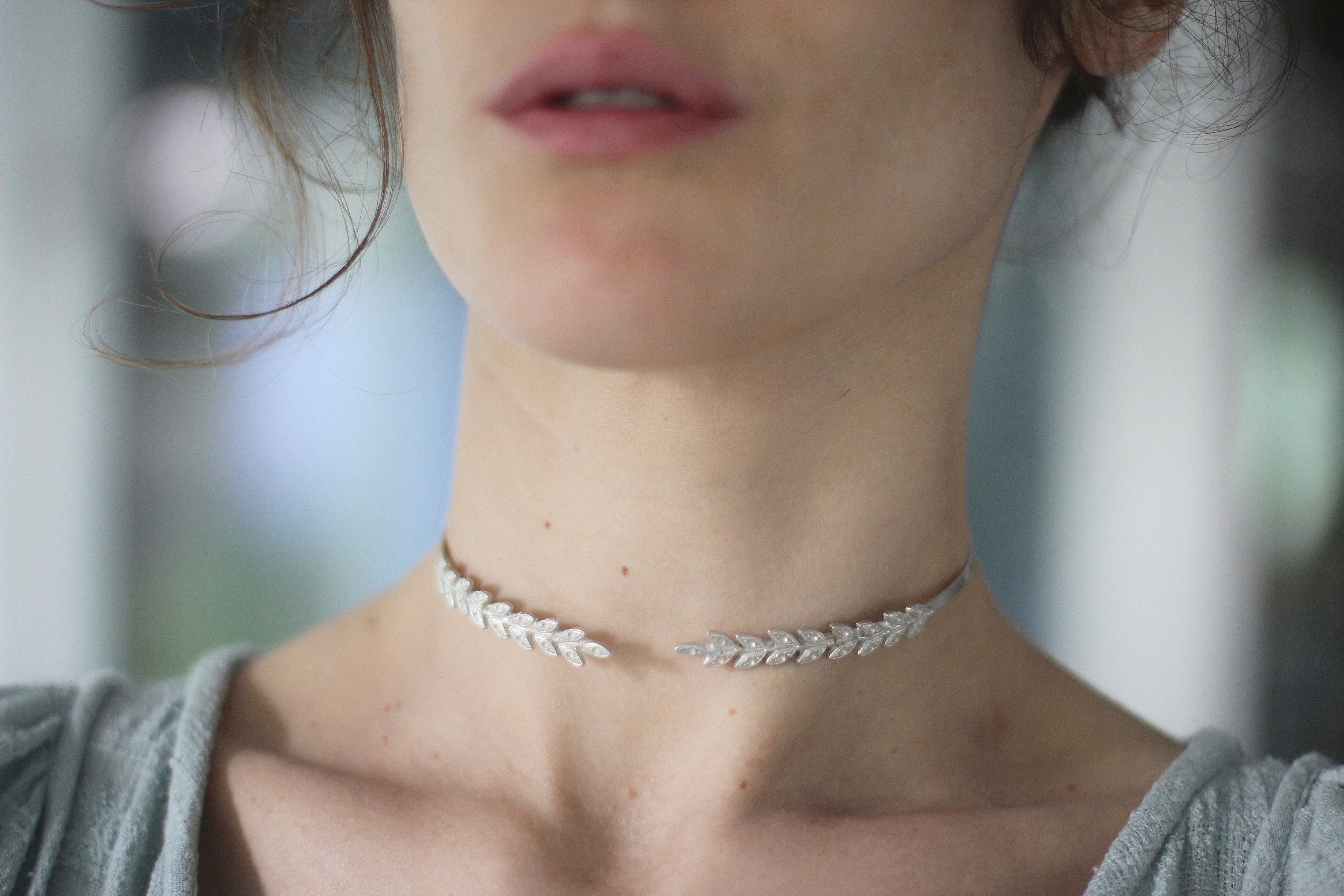 Dainty Twigs Choker