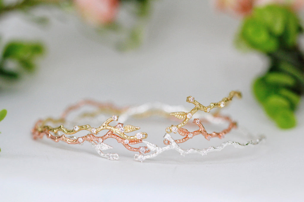 Rustic Branch with Crystals Choker