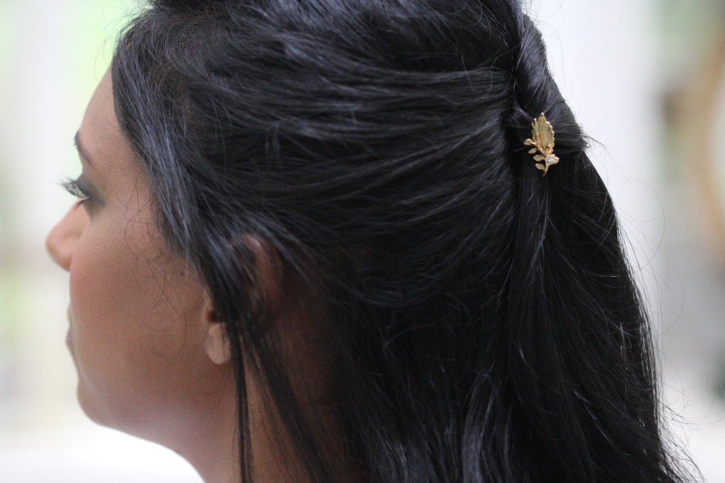 Gia Twig Crystal Leaf Hair Pin
