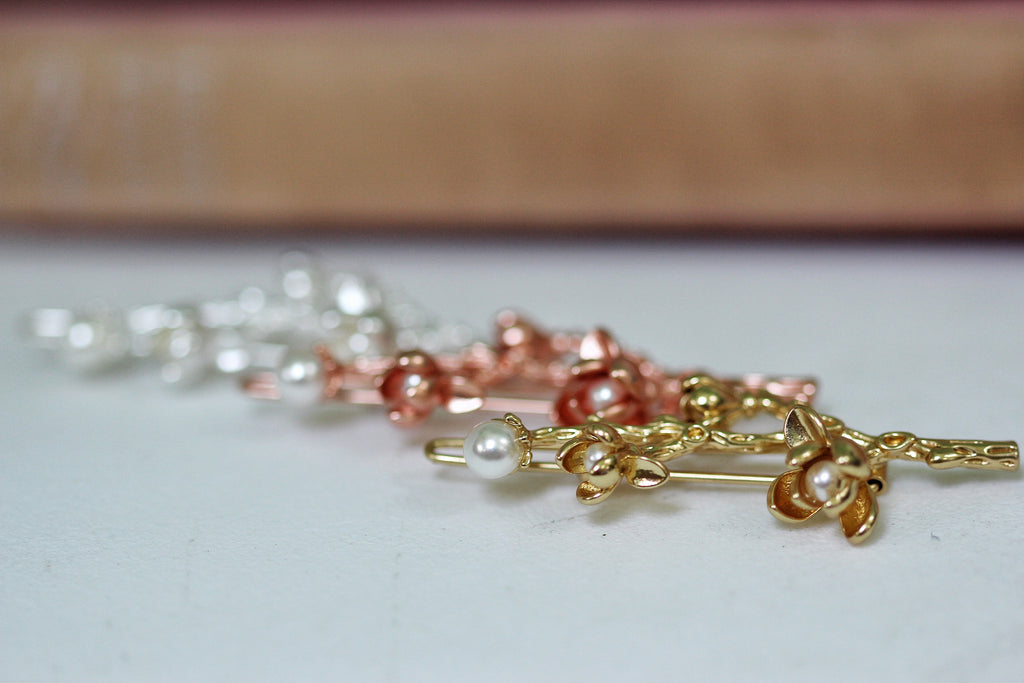 Magnolia Branch Barrette