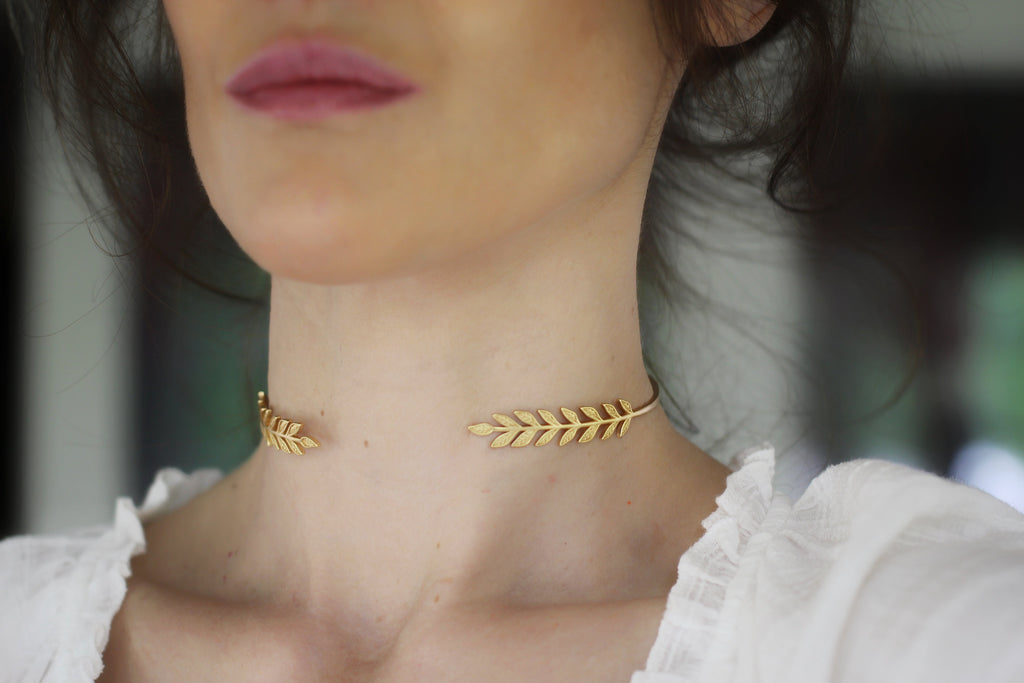 Dainty Twigs Choker