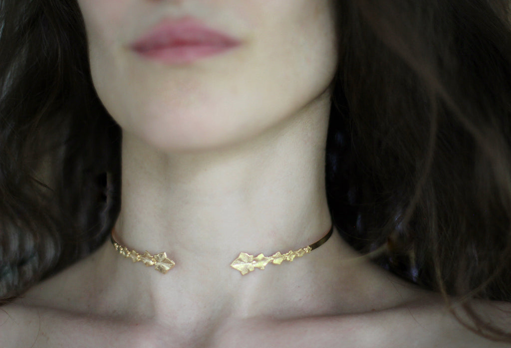 Ivy Leaves Choker