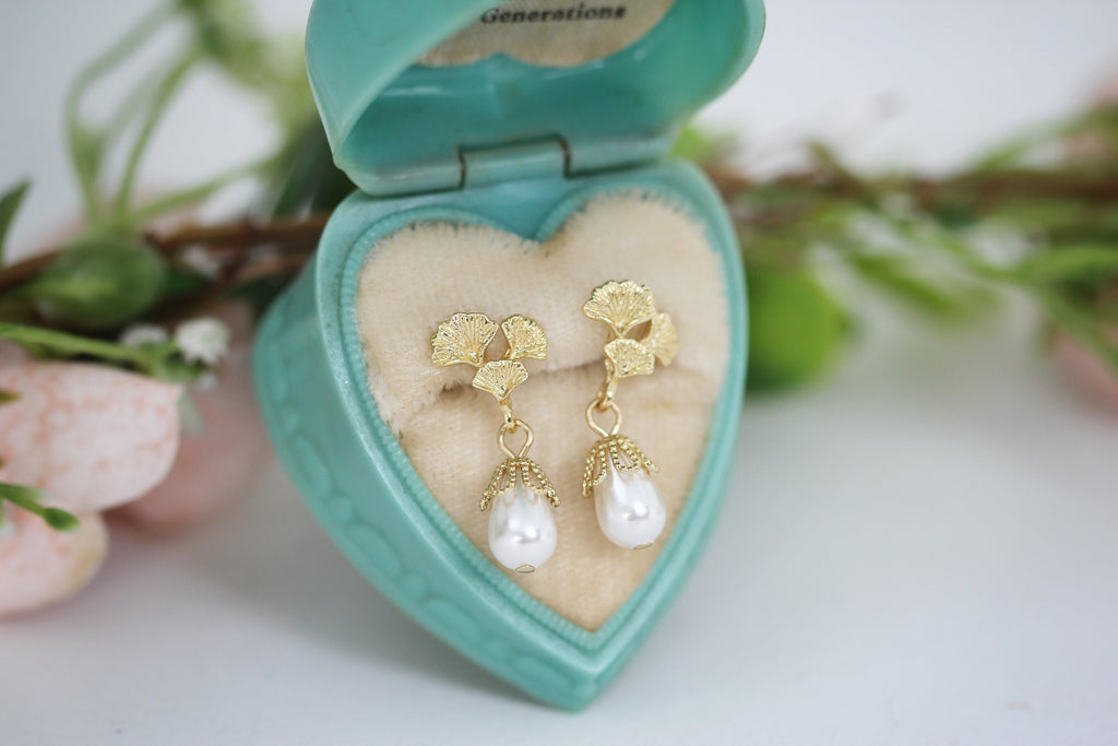 Ginkgo Pearls Earrings