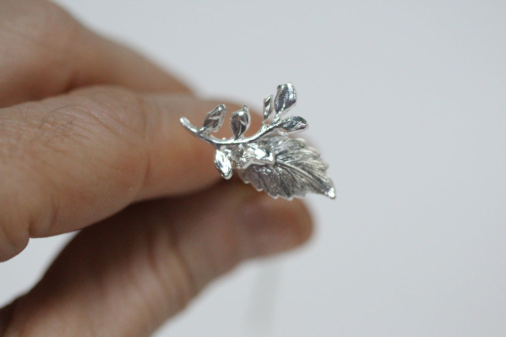 Gia Twig Crystal Leaf Hair Pin