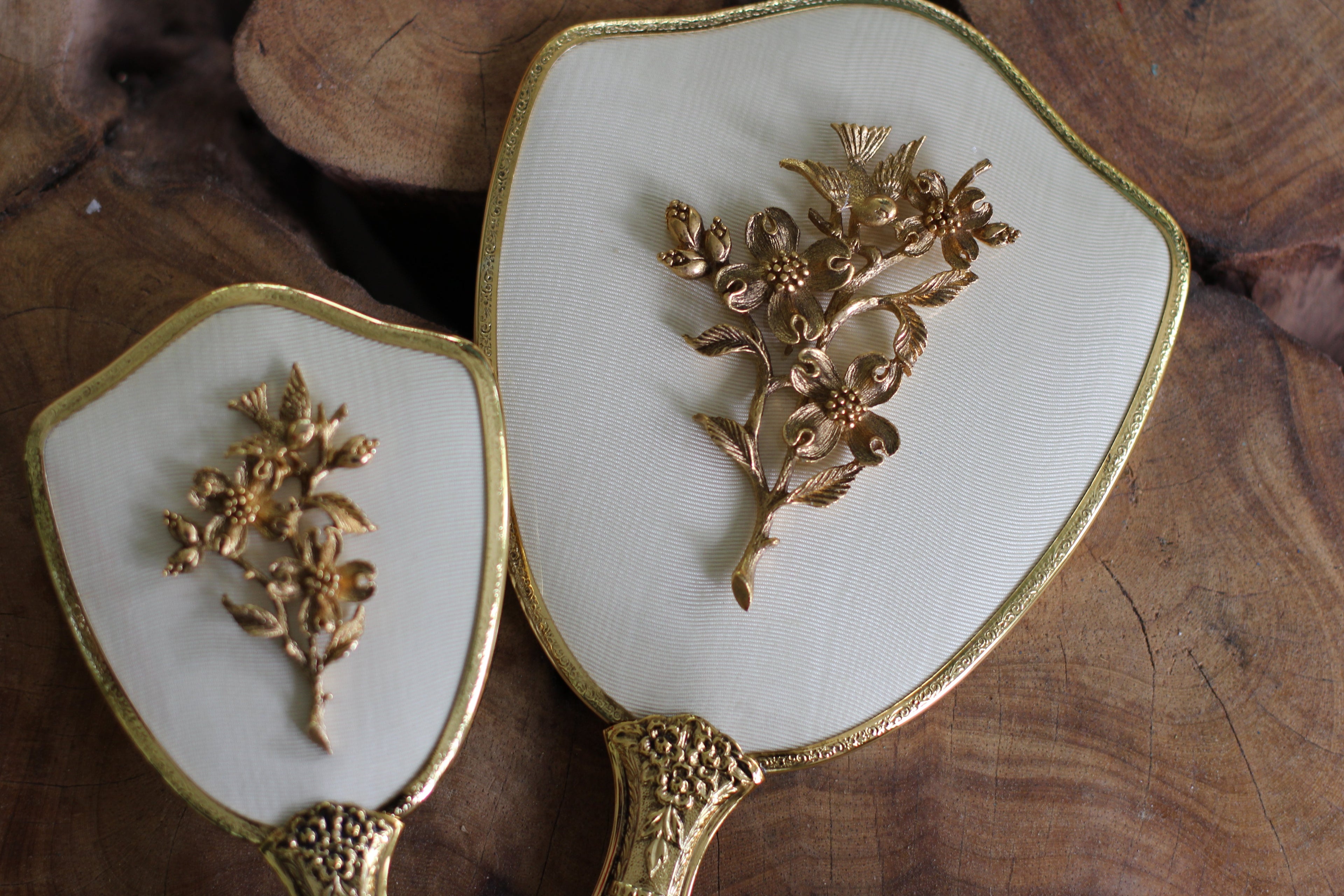 Antique Raised Dogwood & Birds Vanity Set