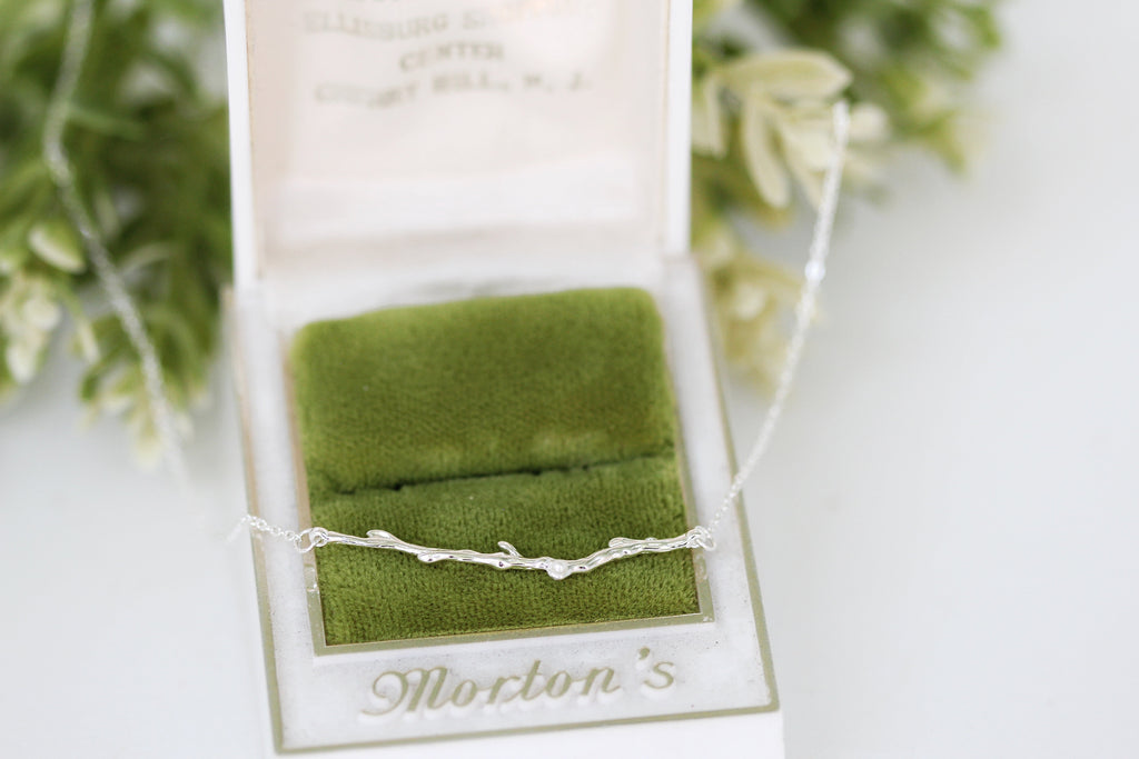 Rustic Branch with Pearls Necklace