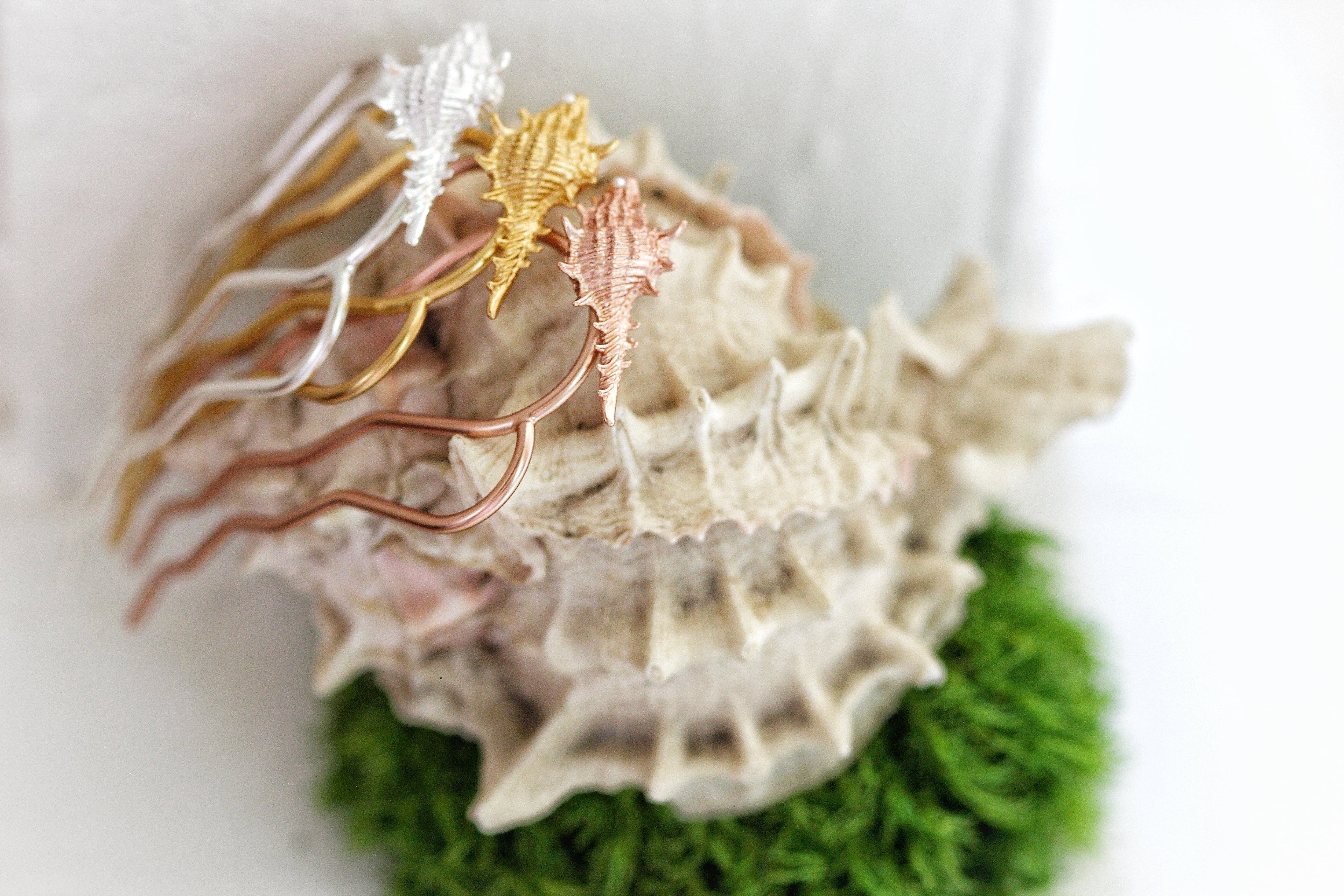 Conch Seashell Hair Pin