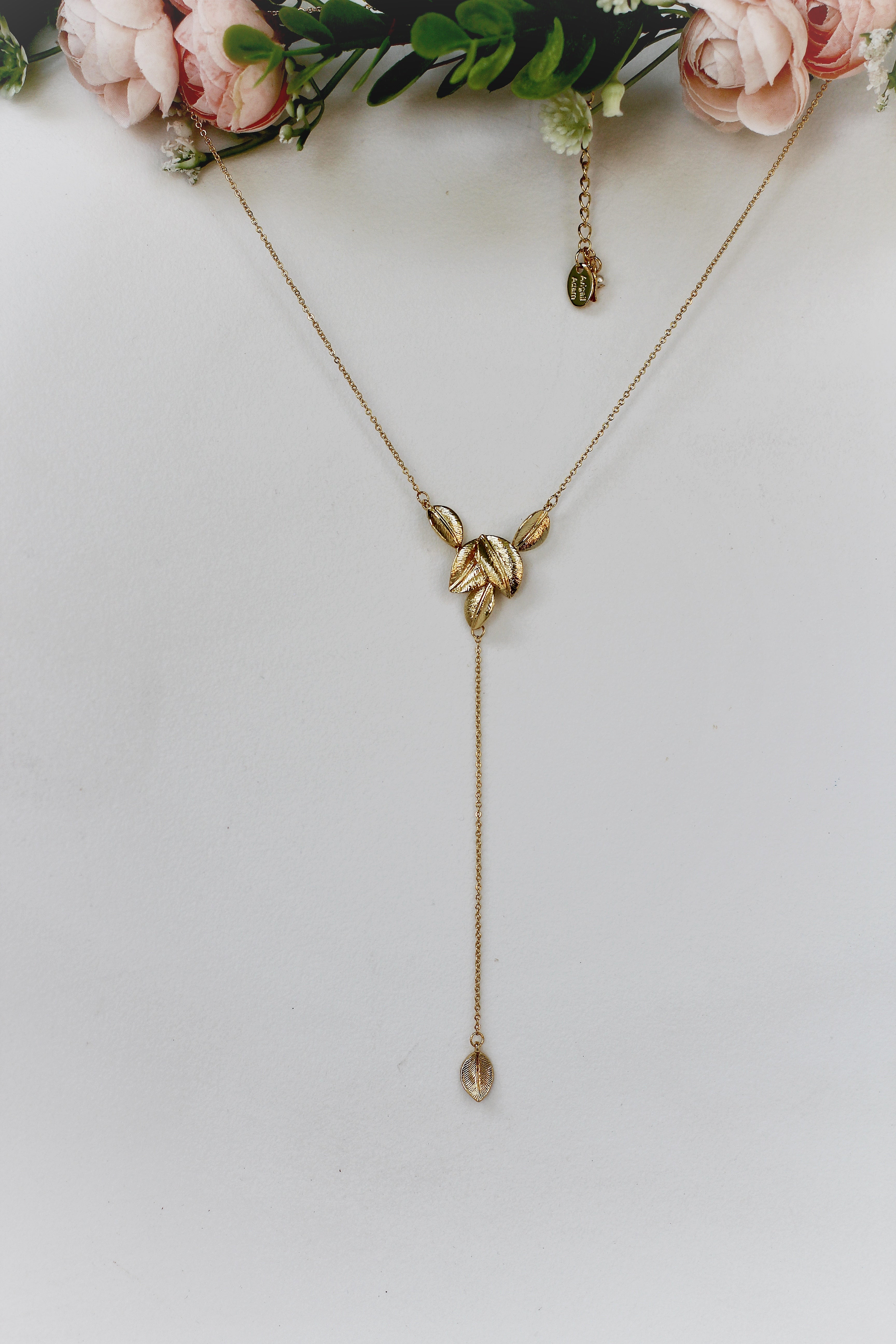 Cluster Leaves Drop Lariat Necklace