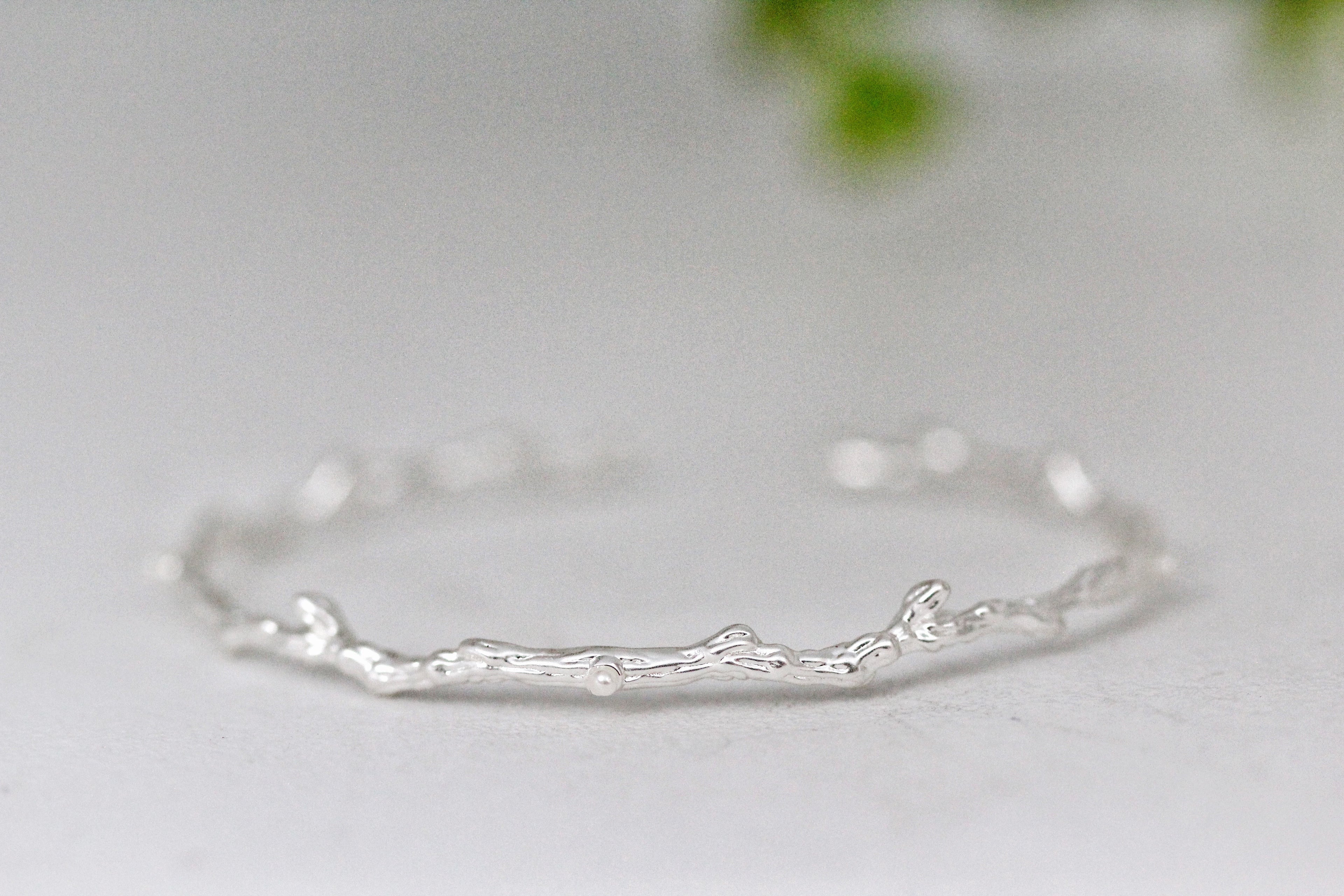 Rustic Dainty Branch Pearls Bracelet