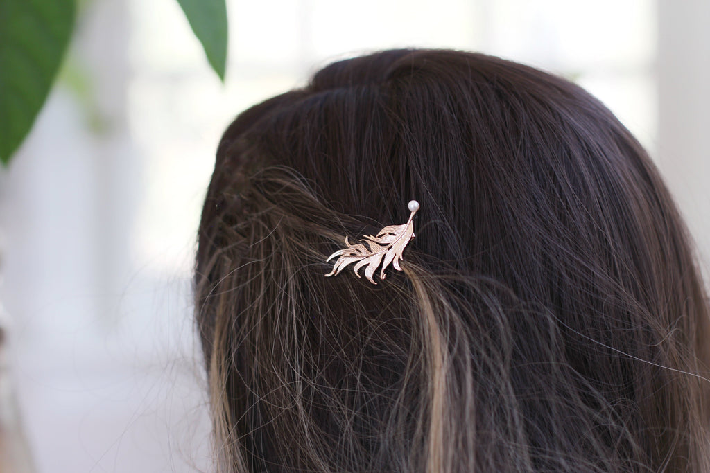 Swirly Feather Pearl Barrette