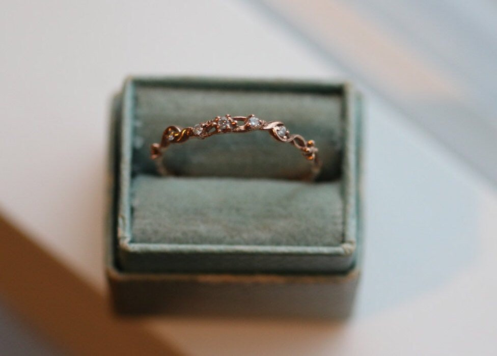 Custom Made* Swirly Floral Loops Diamonds Ring