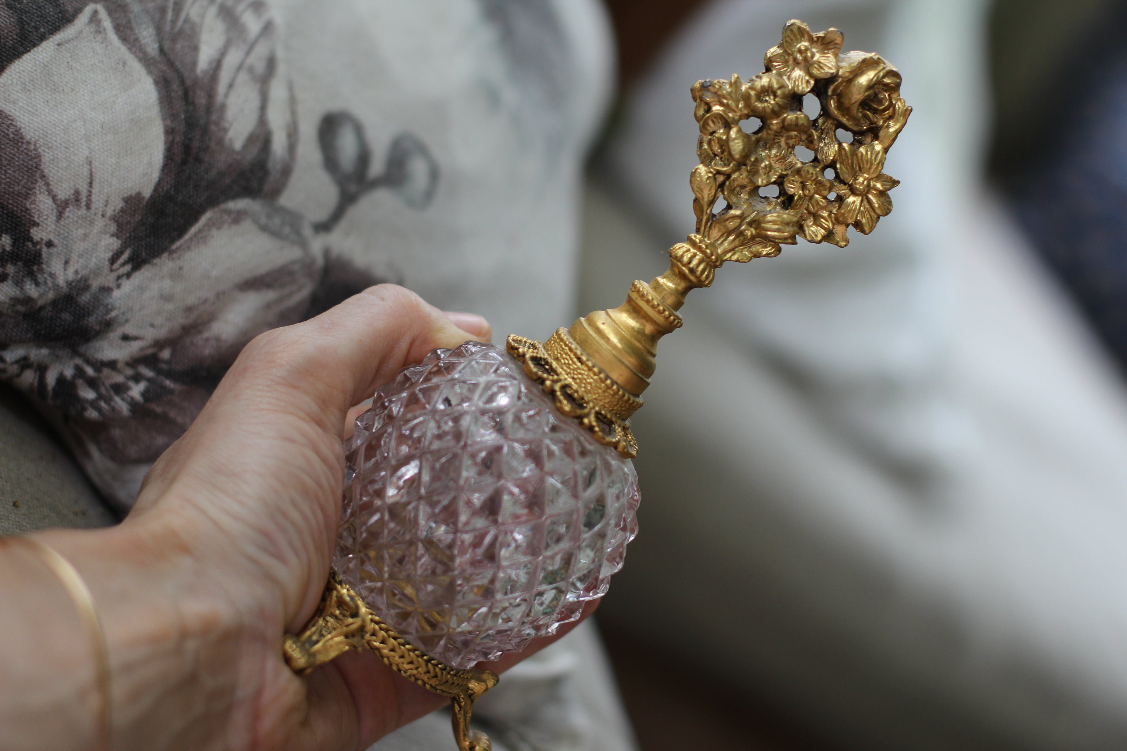 Antique Rare Stylebuilt Rose Glass Perfume Bottle