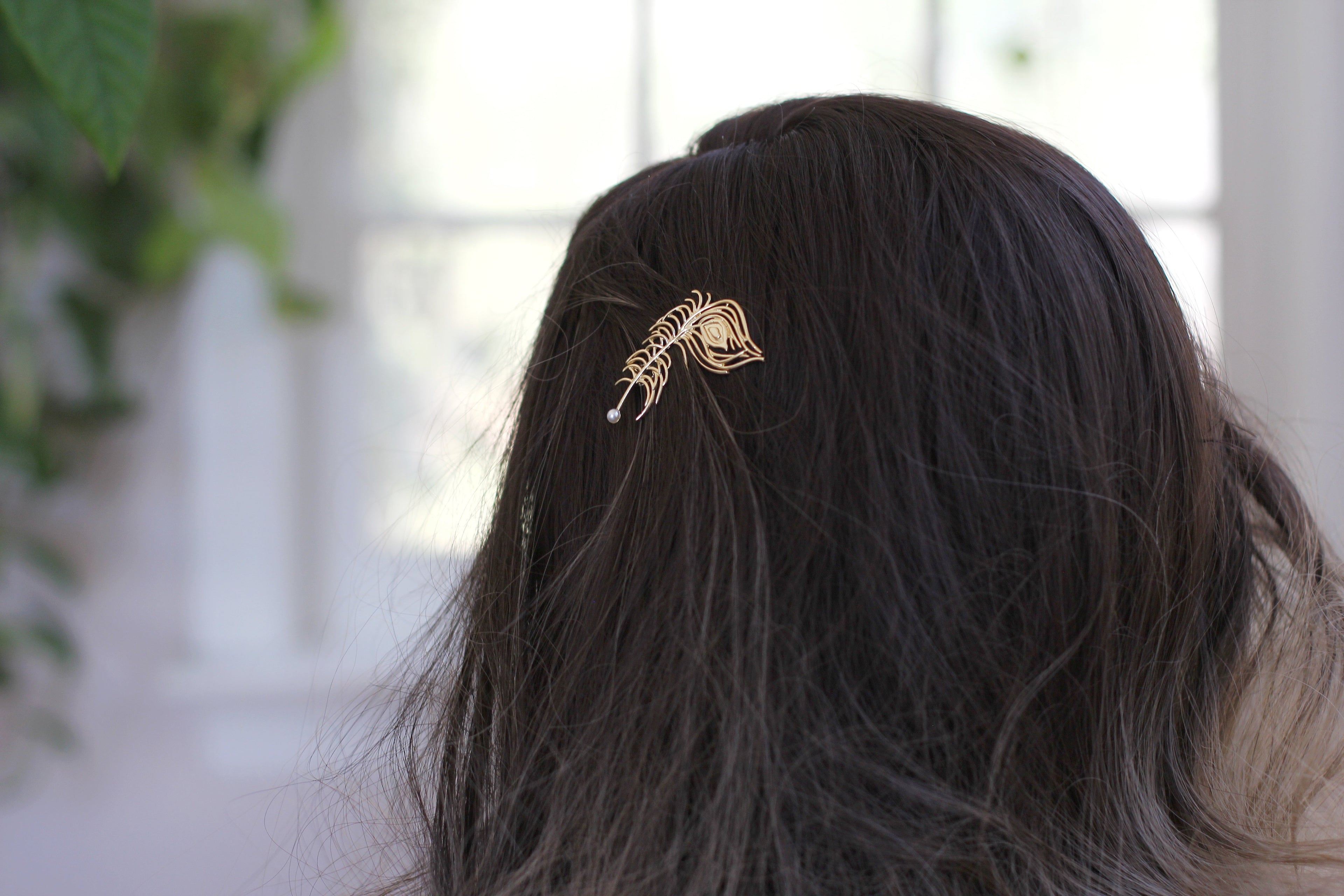 Peacock Feather Pearl Barrette