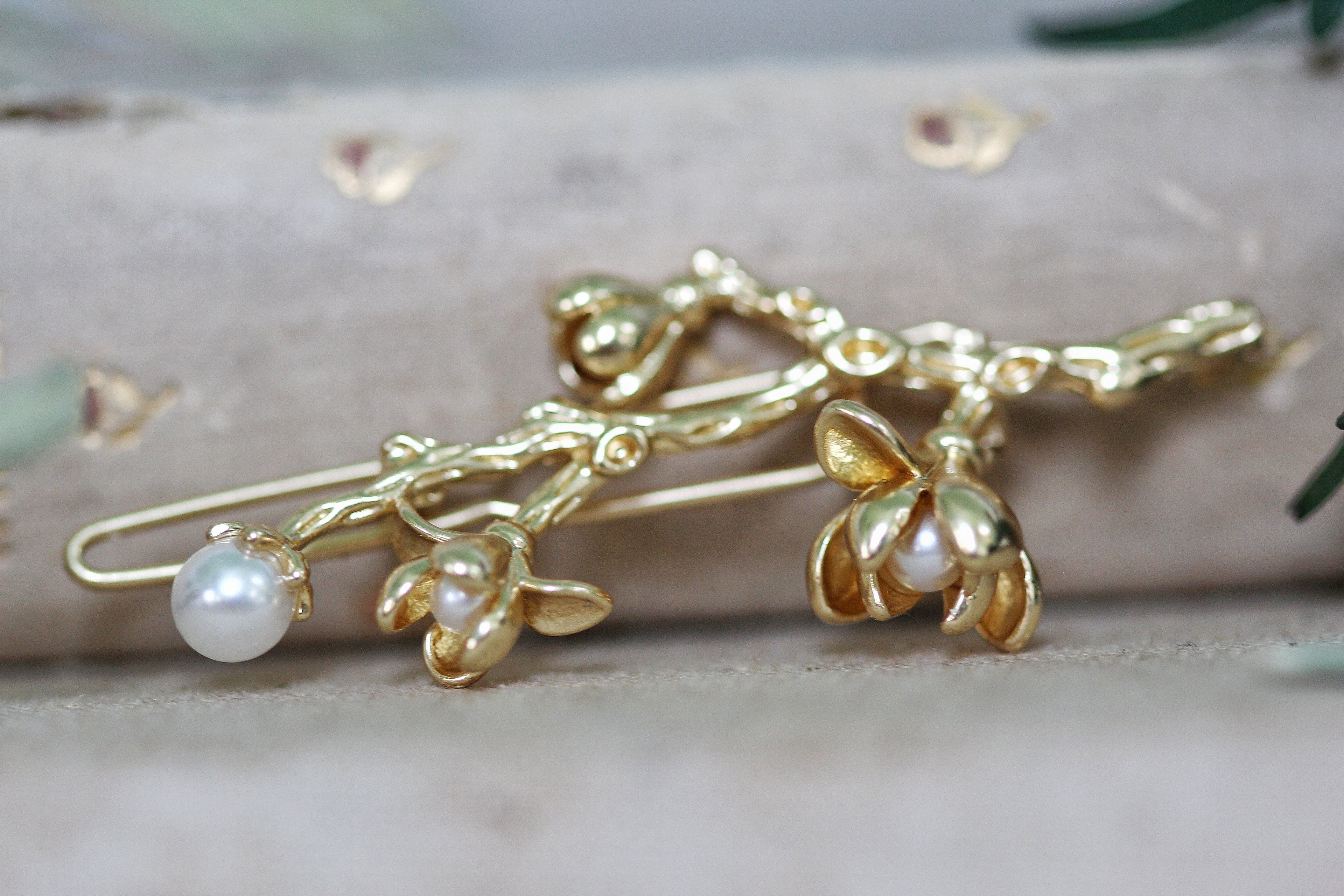 Magnolia Branch Barrette