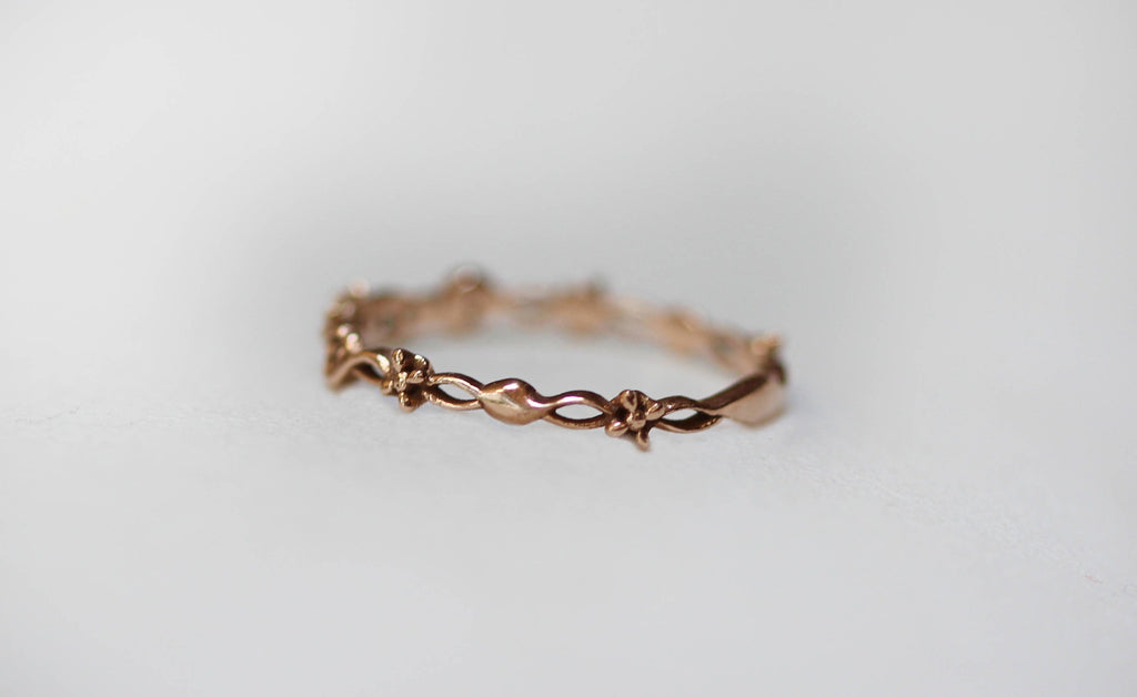 Custom Made* Swirly Floral Loops Diamonds Ring