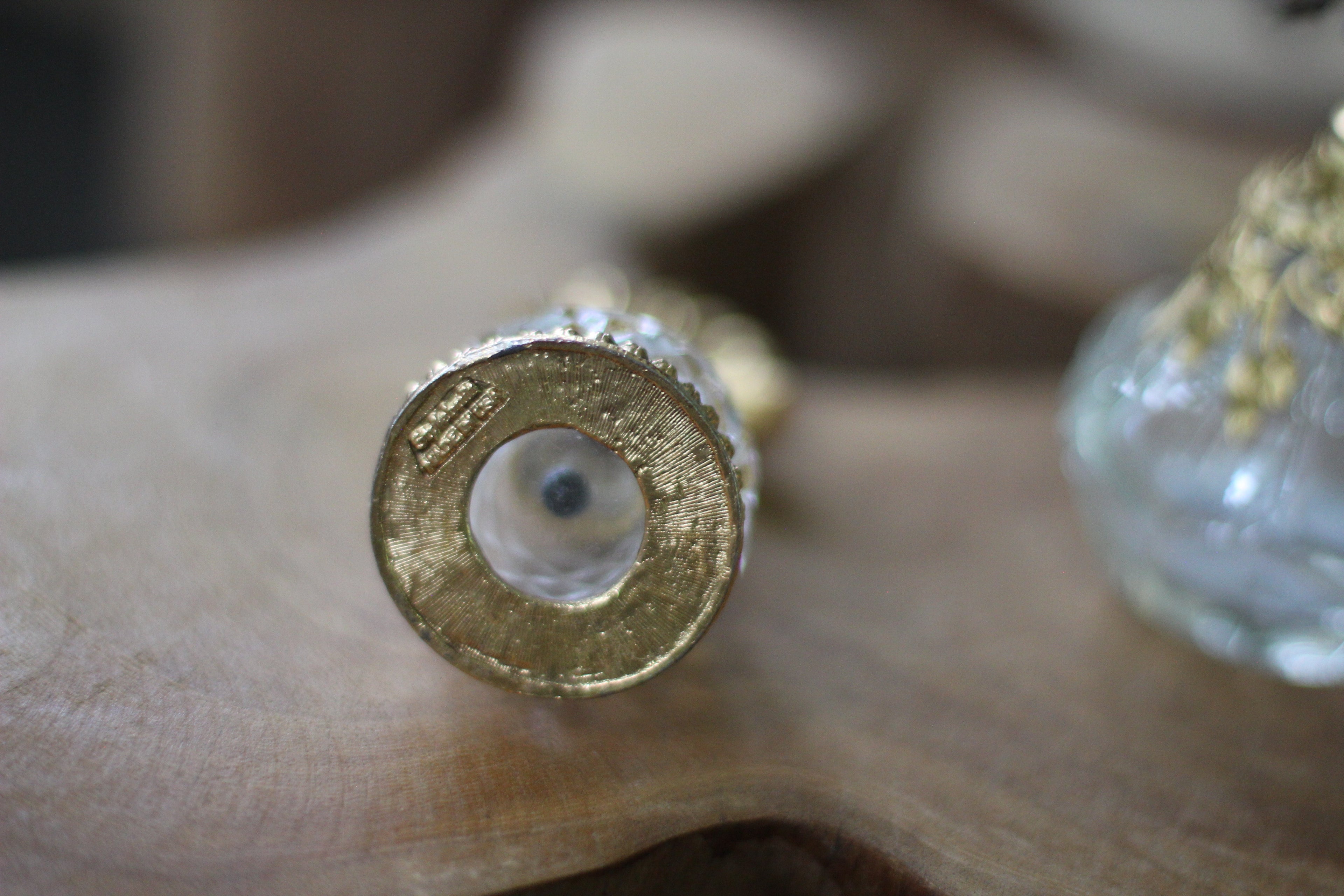 Antique Rare Stylebuilt Wreath Glass Perfume Bottle