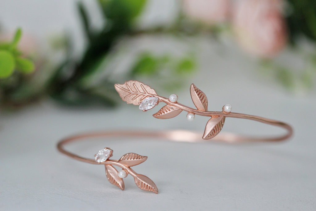 Twigs, Pearls & Crystals Choker