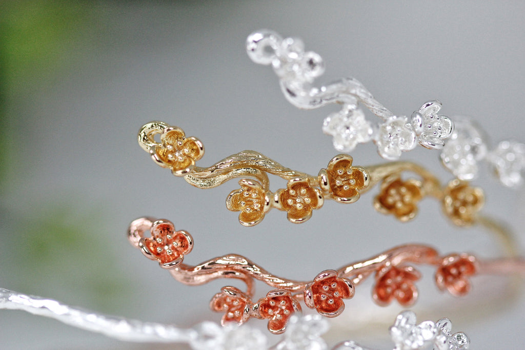 Cherry Blossom/Sakura Branch Floral Choker