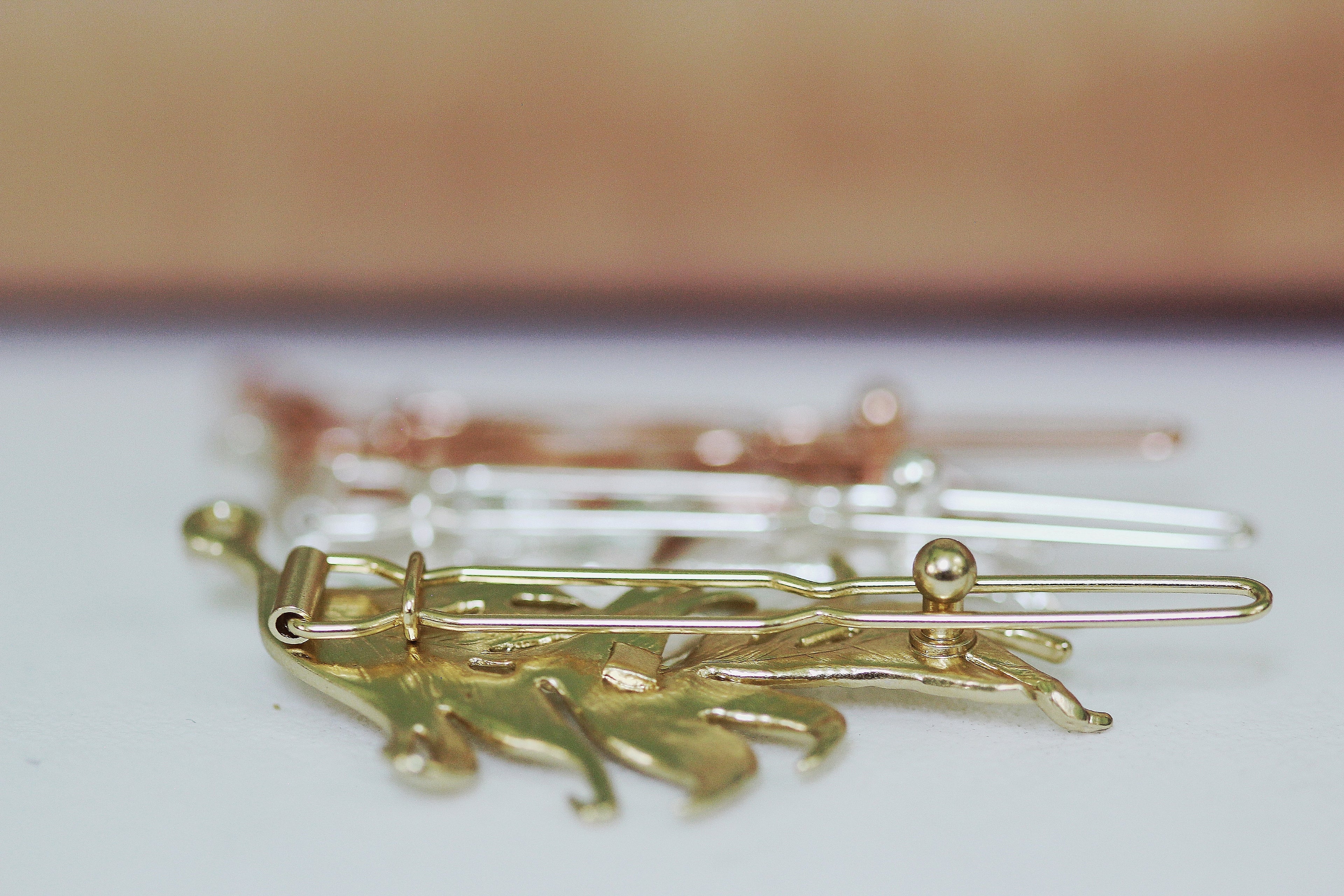 Swirly Feather Pearl Barrette