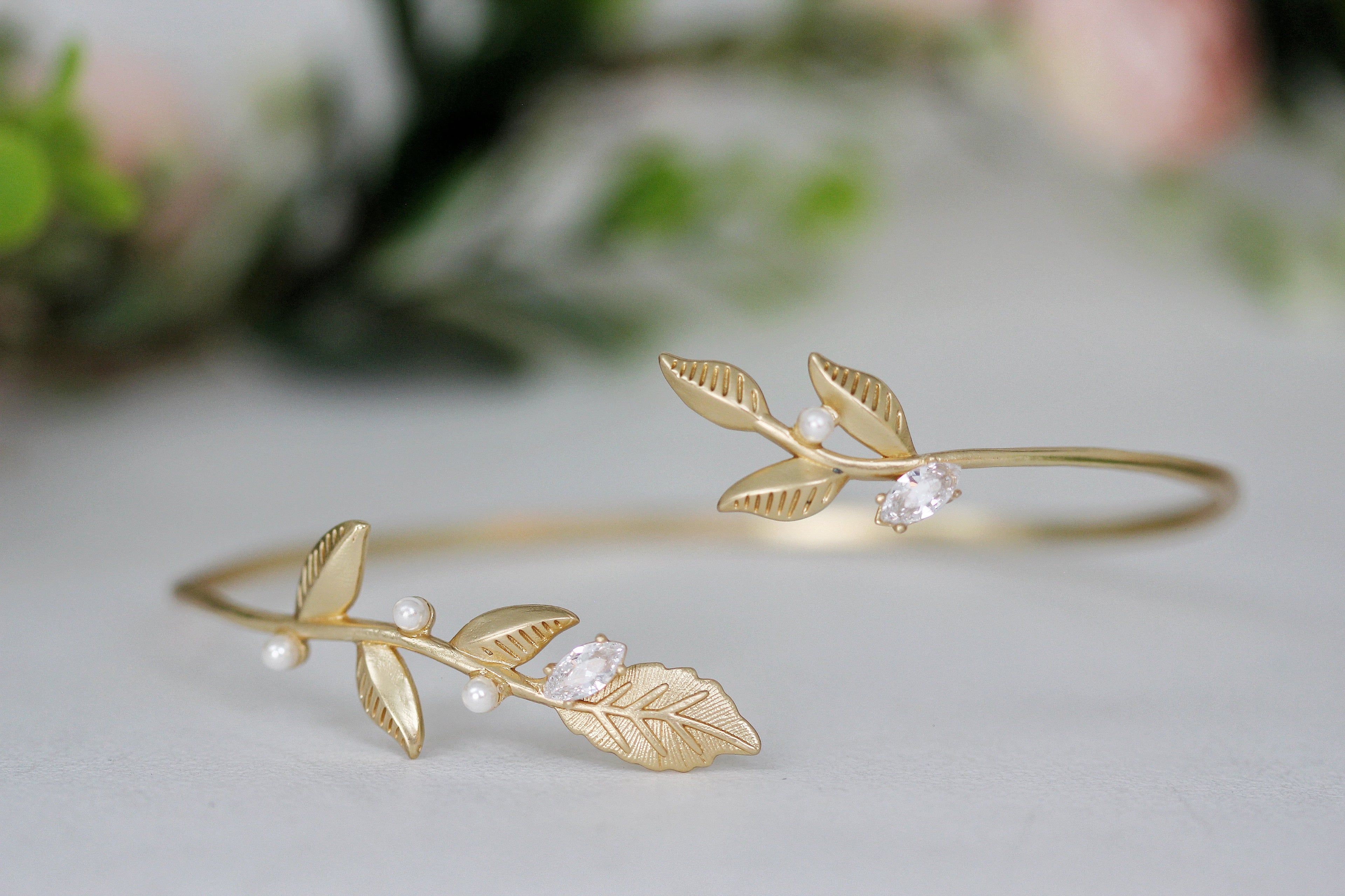 Twigs, Pearls & Crystals Choker