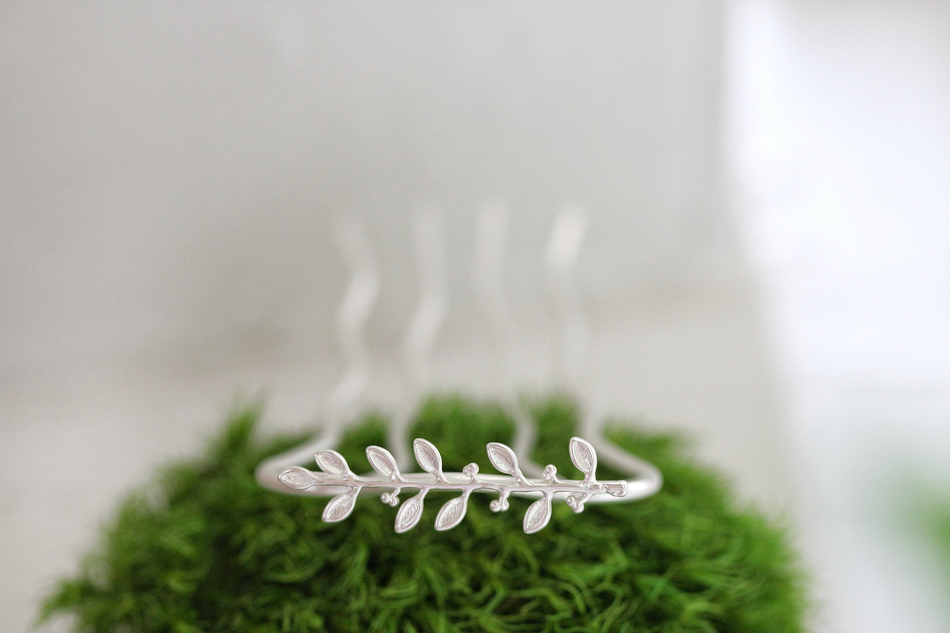 Medium Twig Branch Hair Prong