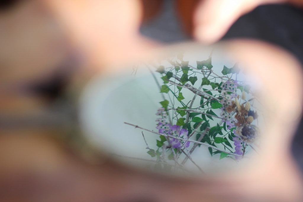 Antique Seashell Nautical Vanity Set