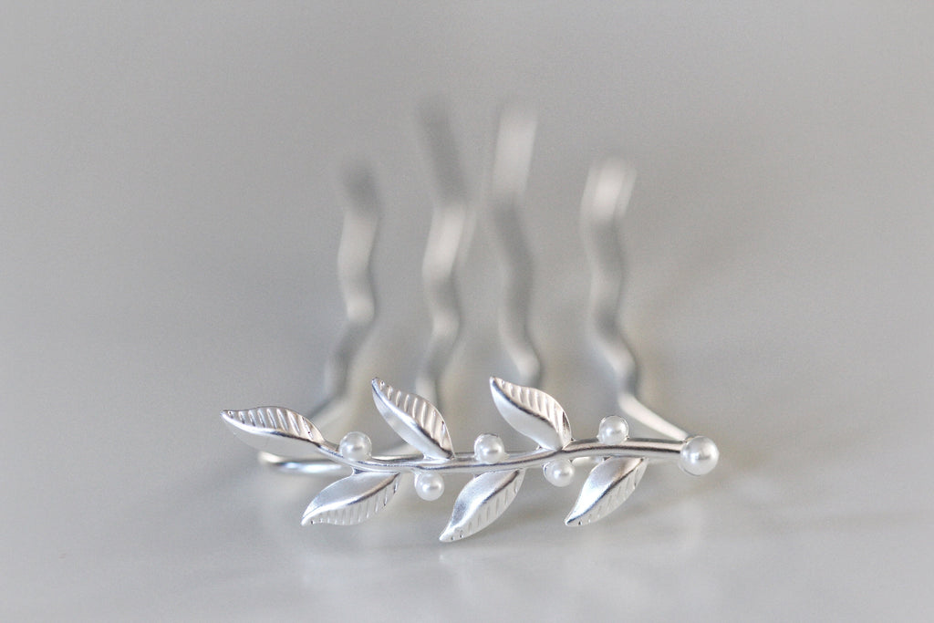 Twigs & Pearls Hair Prong