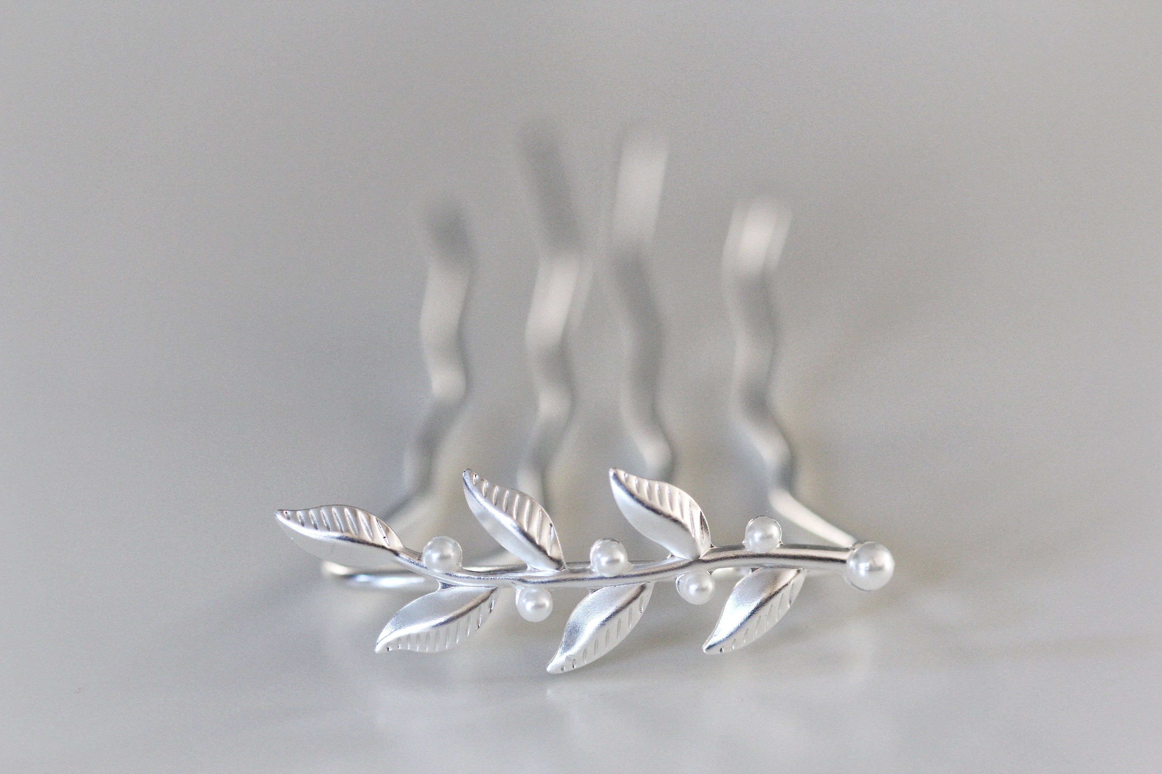 Twigs & Pearls Hair Prong