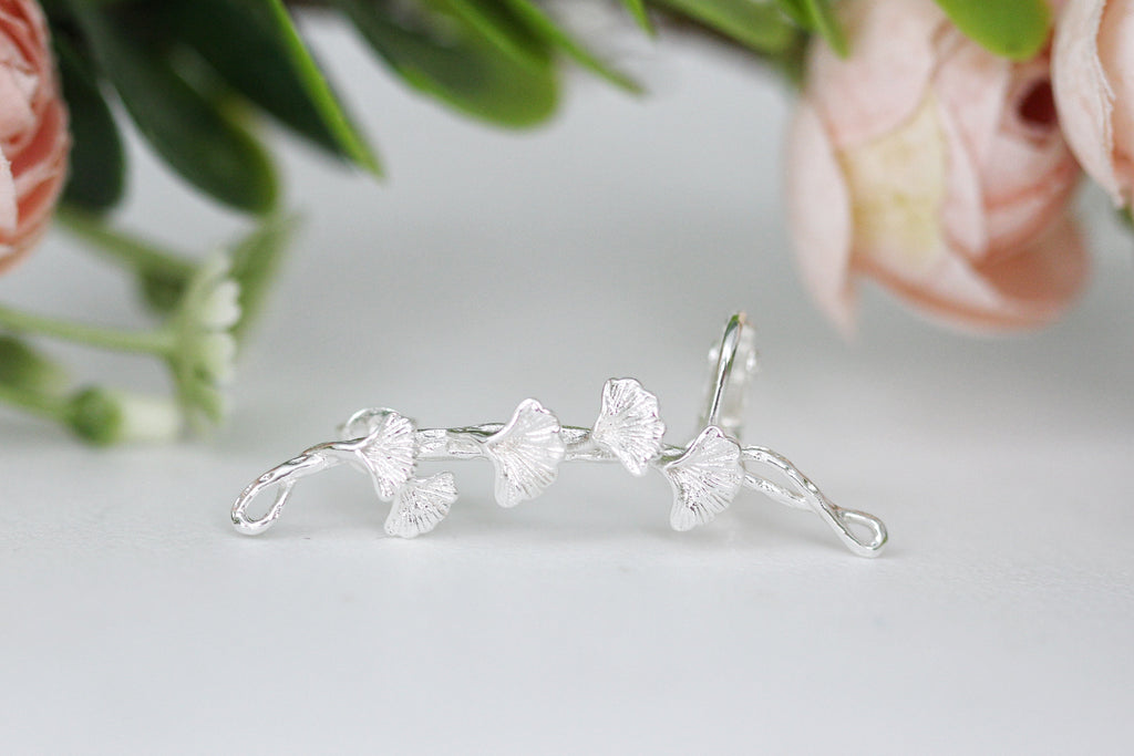 Ginkgo Leaves Ear Cuff
