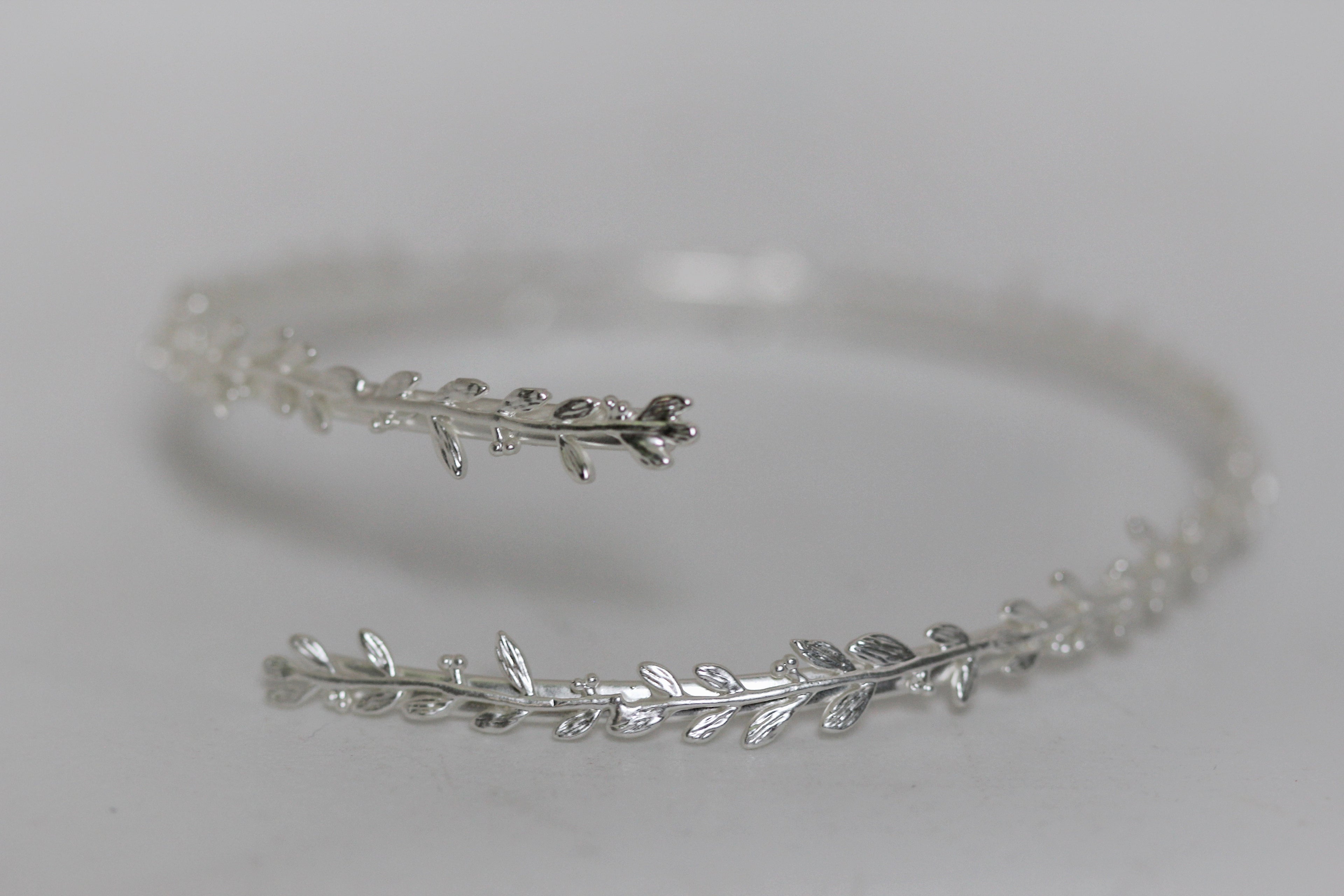 Twigs Branch Full Armband