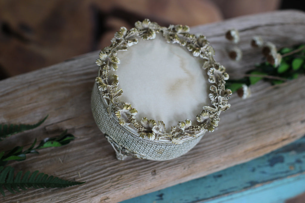 Vintage Dogwood Flowers Jar