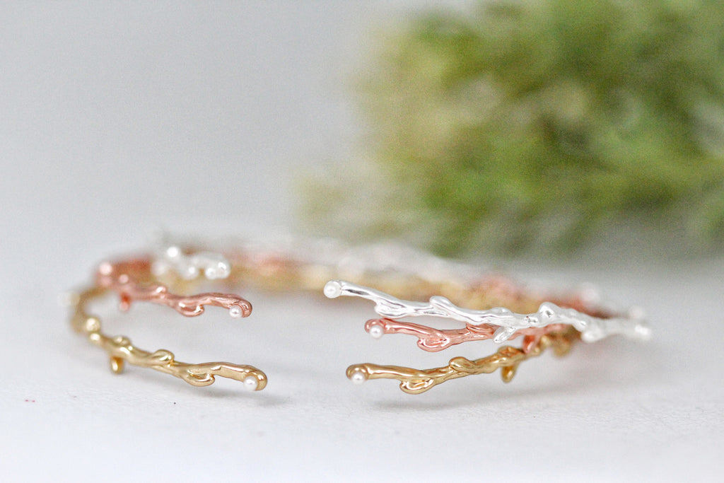 Rustic Dainty Branch Pearls Bracelet